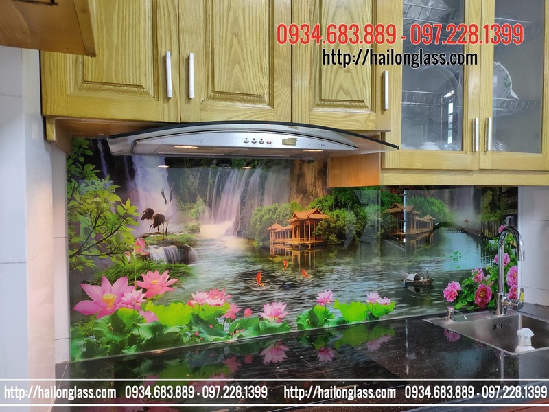 Kính Ốp Bếp 3D in hình phong thủy hữu tình