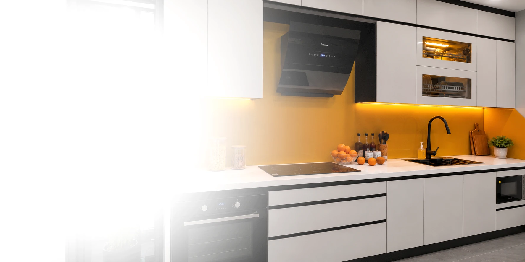 Product Kính Ốp Bếp Màu Vàng Nghệ