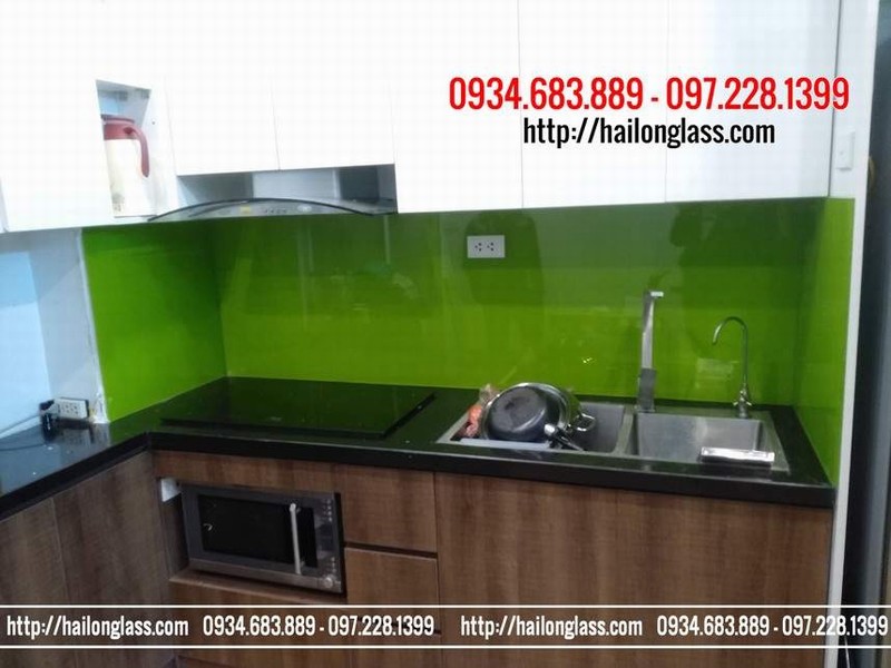 Báo Giá Kính Màu Cường Lực Ốp Bếp Màu Xanh Non lắp đặt tại Chung cư CT12 Văn Phú - Hà Nội