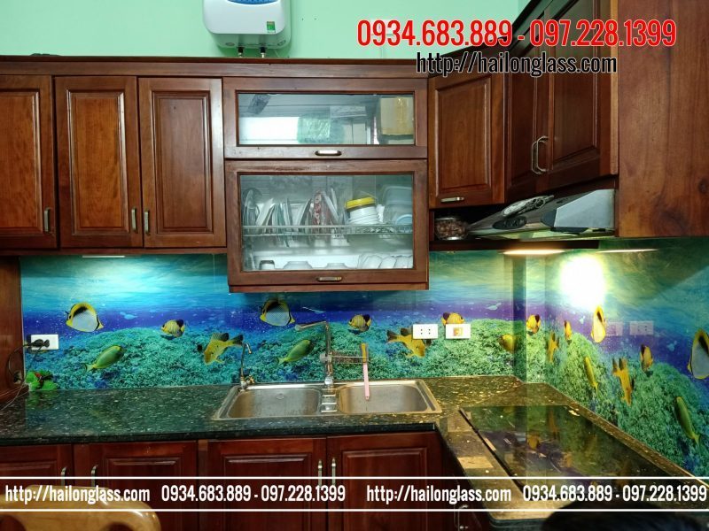 kính ốp bếp 3D